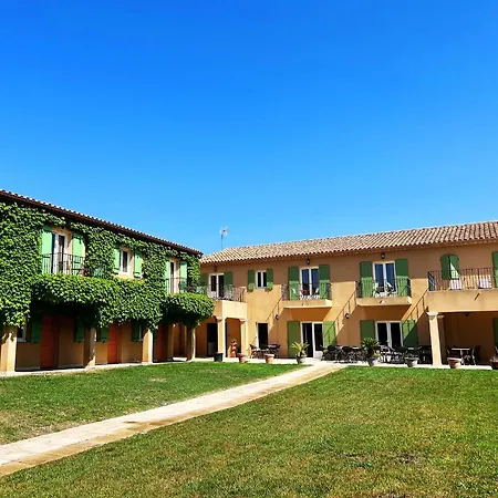 Hotel Terriciae Aux Portes De Les Alpilles 3*