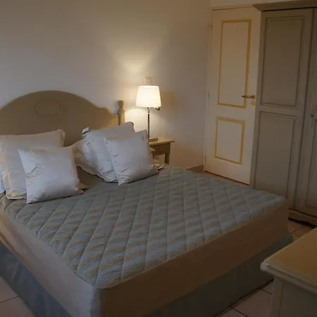 Terriciae Aux Portes De Les Alpilles 마우세인레알파일즈