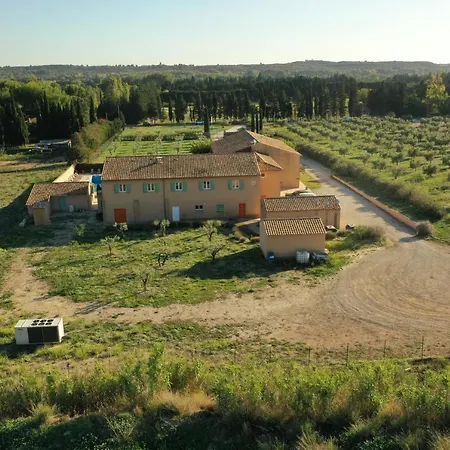 호텔 Terriciae Aux Portes De Les Alpilles 3*