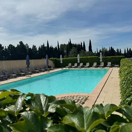 Hotel Terriciae Aux Portes De Les Alpilles