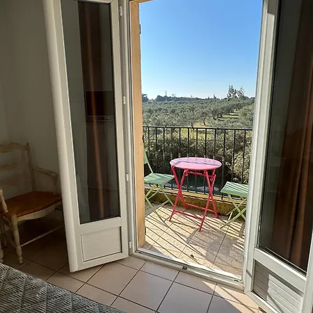 Terriciae Aux Portes De Les Alpilles Hotel