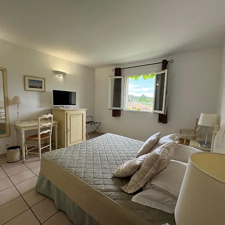 Terriciae Aux Portes De Les Alpilles 3*