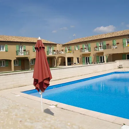 Hotel Terriciae Aux Portes De Les Alpilles
